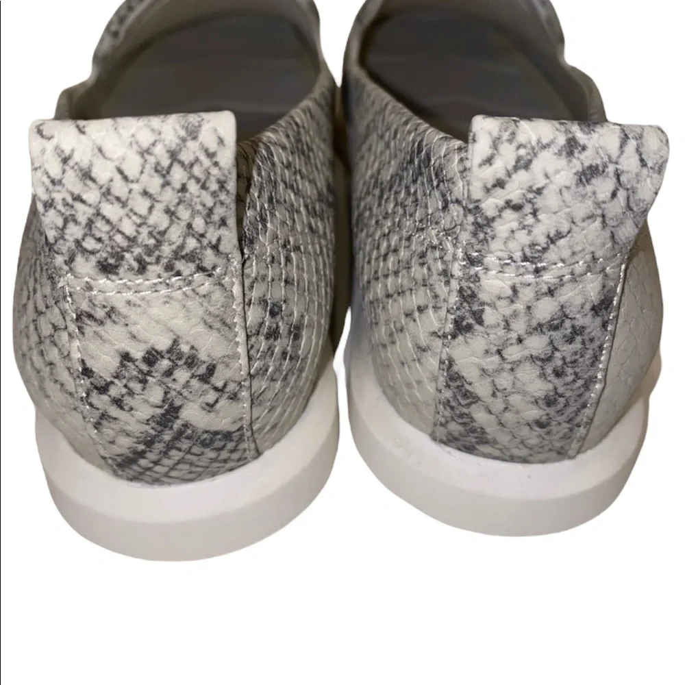 Franco Sarto NWOB Boston Snake Print Slip-On Shoe